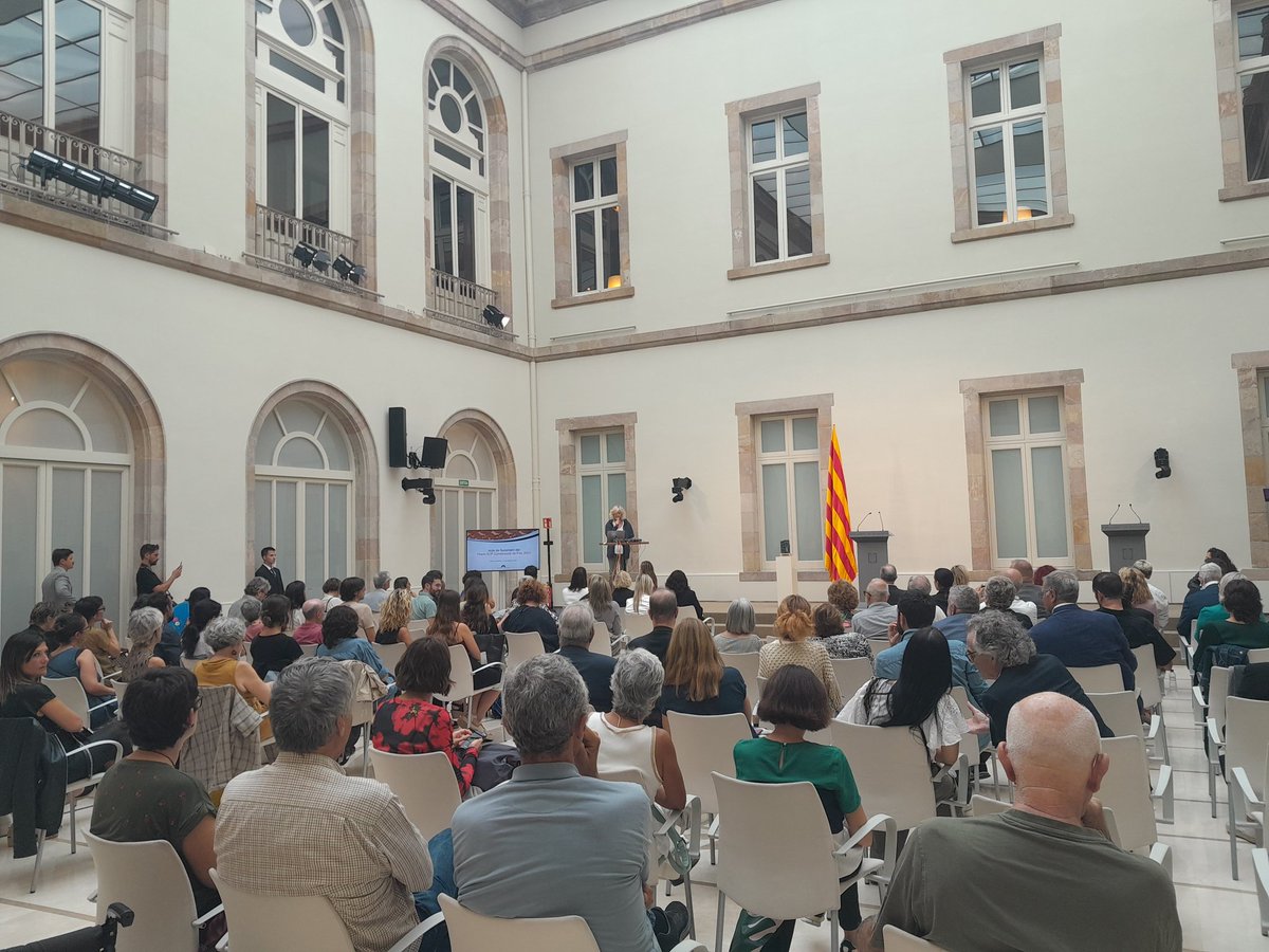 ICIP (@icipeace) on Twitter photo 📌 Comencem al <a href="/parlamentcat/">Parlament de Catalunya</a> l'acte de lliurament del Premi ICIP Construcció de Pau 2023 a dues associacions víctimes de la guerra de #Bòsnia
Enguany amb la representació d'un fragment teatral de l'obra "Encara hi ha algú al bosc", a càrrec de <a href="/CultiConflicte/">CulturaiConflicte</a>
#PremiICIP2023 📌 Comencem al <a href="/parlamentcat/">Parlament de Catalunya</a> l'acte de lliurament del Premi ICIP Construcció de Pau 2023 a dues associacions víctimes de la guerra de #Bòsnia
Enguany amb la representació d'un fragment teatral de l'obra "Encara hi ha algú al bosc", a càrrec de <a href="/CultiConflicte/">CulturaiConflicte</a>
#PremiICIP2023