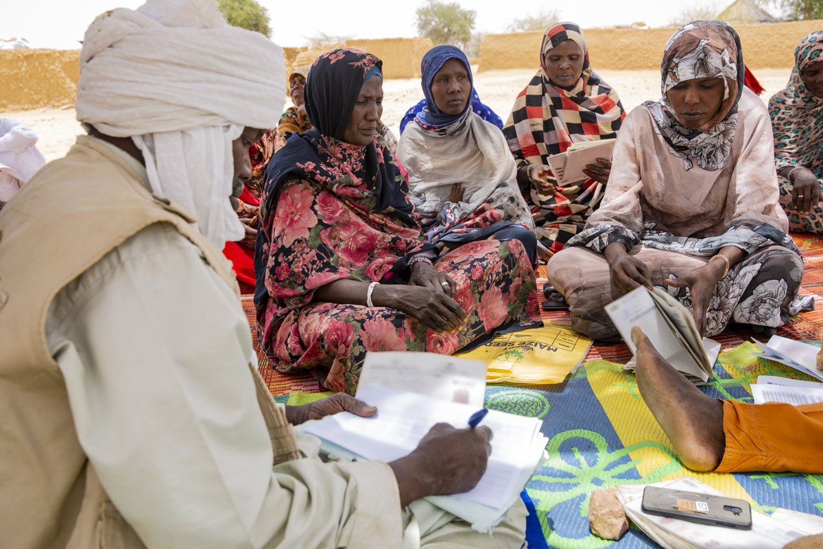 An evaluator who sticks to just one type of method is like a plumber who tries to do everything with a screwdriver 🗨️Olivier Cossee 
👉 bit.ly/45V71rR

We invite you to share experience with mixing methods the different stages of #evaluation