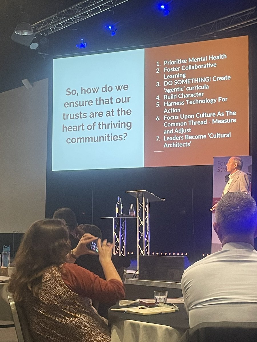 Great ideas from David Price on how we ensure that our trusts are at the heart of our communities. #ThrivingTogether #TrustLeaders