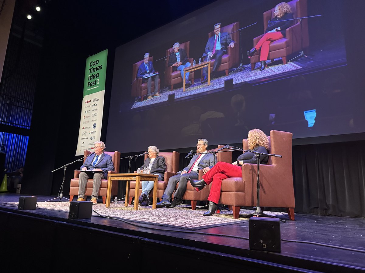 (1/4) During '#FreeSpeech at @UWMadison: 175 Years of Sifting and Winnowing,' a #CapTimesIdeaFest event with @UWChancellor, @DeanTokaji was asked about trigger warnings in education.