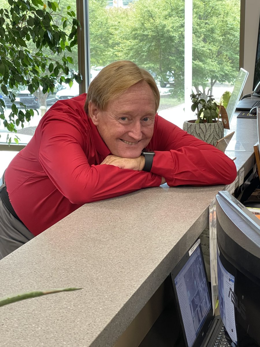 FCPS1News's tweet image. Today We Are All Falcons! Sending all our love and support to the Kelican Family and the Fauquier High School Community. #WeLoveYouMrKelican
➡️ fcps1.news/noz