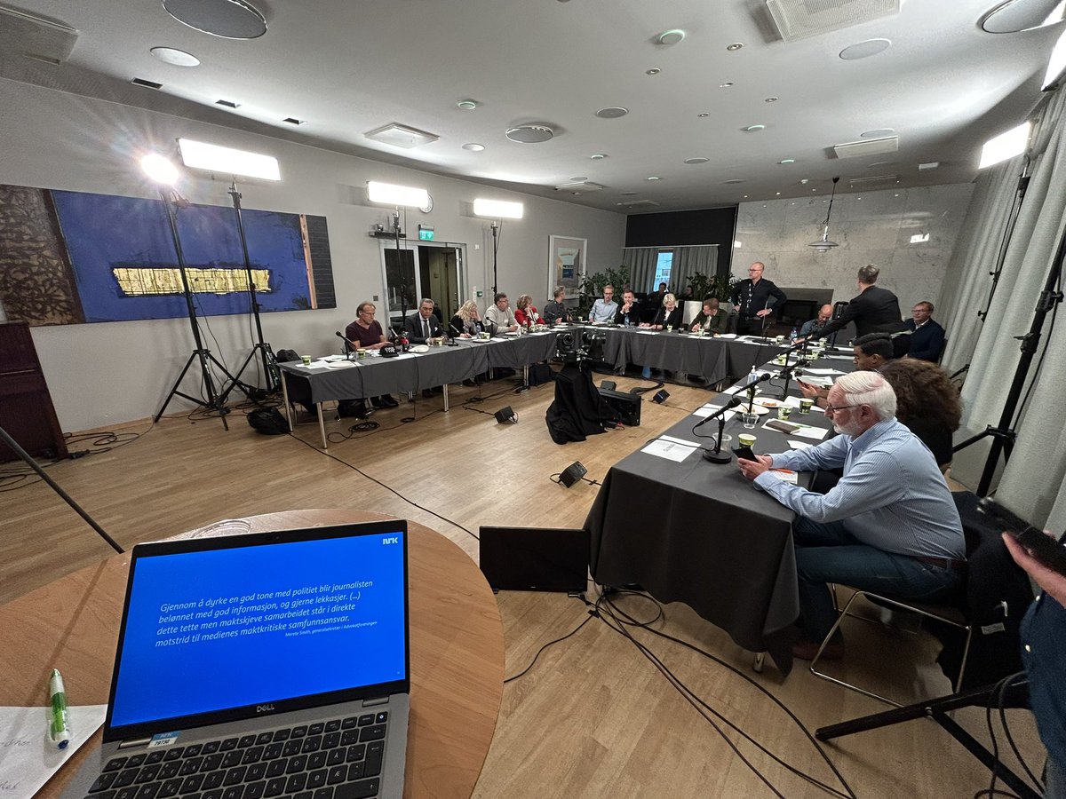 Var i kringkastingsrådet i dag saman med mellom anna @NRK_OlavR og fortalte om NRKs dekning av krimfeltet.