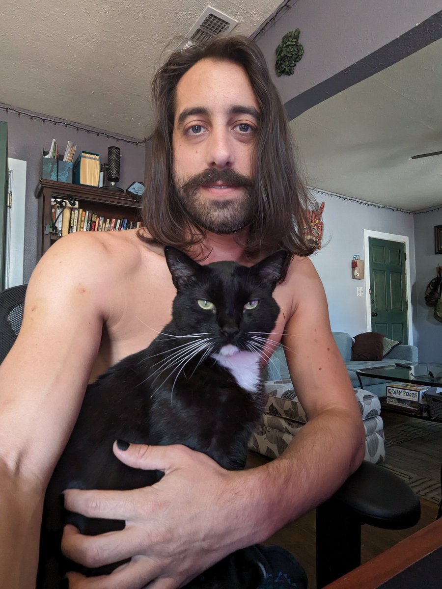 MaximumDel's tweet image. Norman and I would like to notify you that this fall I will be returning to twitch on a new schedule and with new energy 😘