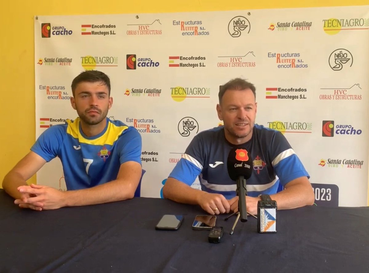 🎙️| Rueda de prensa de hoy con el Mister <a href="/armiceccon/">Armindo Ceccon</a> y nuestro jugador <a href="/fizesanmadalin/">made10</a> luego de la victoria en casa, y previa al próximo partido ante <a href="/CDTarancon/">CD Tarancón</a>

⬇️Link 
youtu.be/o-kuy2FUMDQ?si…