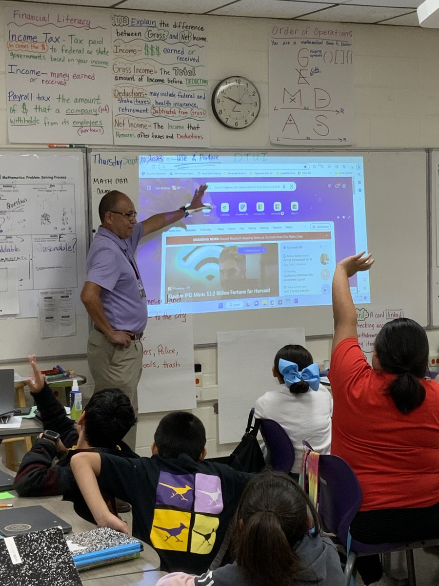 Mr. Galdeano is at Perales STEAM working with Mr. Perez' 5th Grade class providing instruction on new Chromebook use in the classroom. Students will be able to use ClassLink, search the internet, and take assessments as needed. <a href="/EISDofSA/">Edgewood ISD</a> <a href="/eisd_it/">EISD Instructional Technology</a> <a href="/PeralesESchool/">Perales STEAM Elementary School</a>