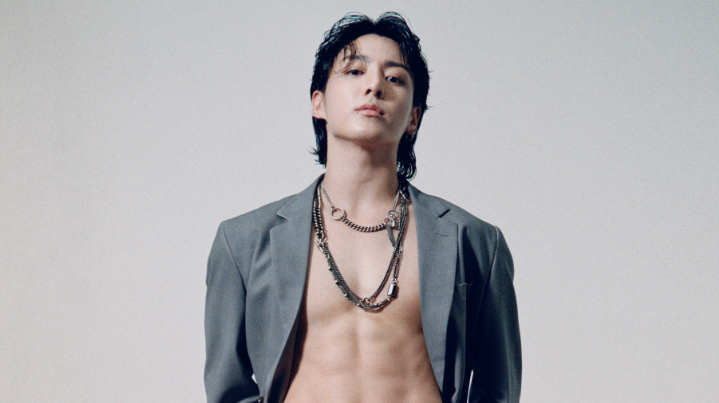 AboutMusicYT's tweet photo. Biggest songs by kpop artists worldwide this week (via Billboard Global 200):

1. Jungkook - Seven
2. V - Slow Dancing
3. NewJeans - Super Shy
4. V - Love Me Again
5. FIFTY FIFTY - Cupid
6. V - Rainy Days
7. NewJeans - ETA
8. Jimin - Like Crazy
9. V - Blue
10. AKMU - Love Lee https://t.co/khy3E8eTUj