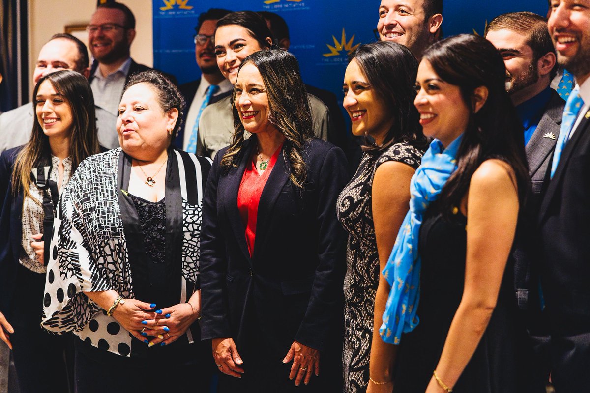 LIBREinitiative's tweet photo. Last week we went through the halls of Congress to advocate for common-sense solutions to issues affecting the Hispanic Community.
We were blessed to have over 200 meetings with Congressman and Senators from many of our great States!
#BeLIBRE #CapitalConnection https://t.co/daLTSIQ4gf