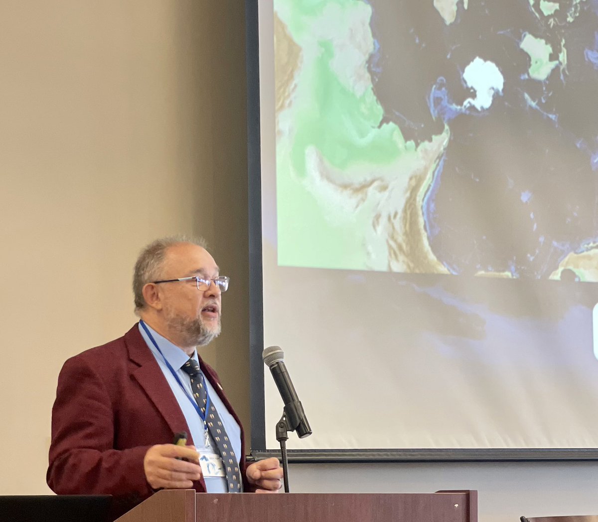 It’s been an honour to represent <a href="/seabed2030/">Seabed 2030</a> at #Lakebed2030 in Michigan today. So many of the challenges that impact the Great Lakes are similar to those that face the ocean. Together we can learn to map &amp; manage all of the Earth’s great bodies of water.