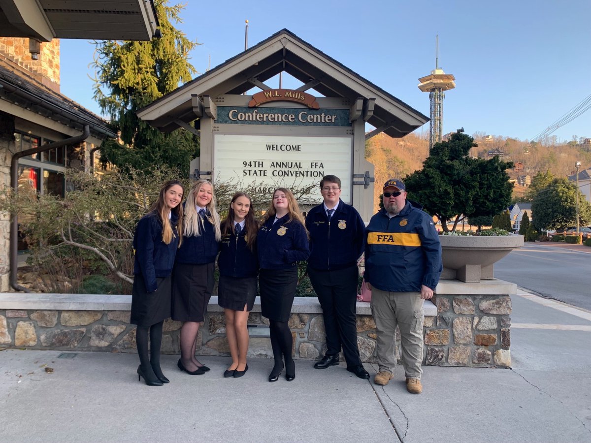 Happy National Teach Ag Day to our Advisor, Mr. Cameron!!

#TeachAg #NationalTeachAgDay