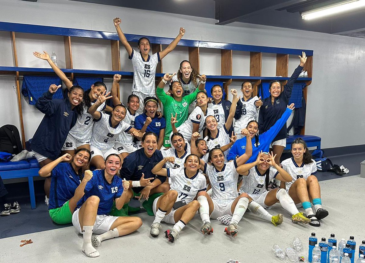 Got our 3 points yesterday against Nicaragua!! #vamoselsalvador
#contodo <a href="/LaSelecta_SLV/">La Selecta</a>