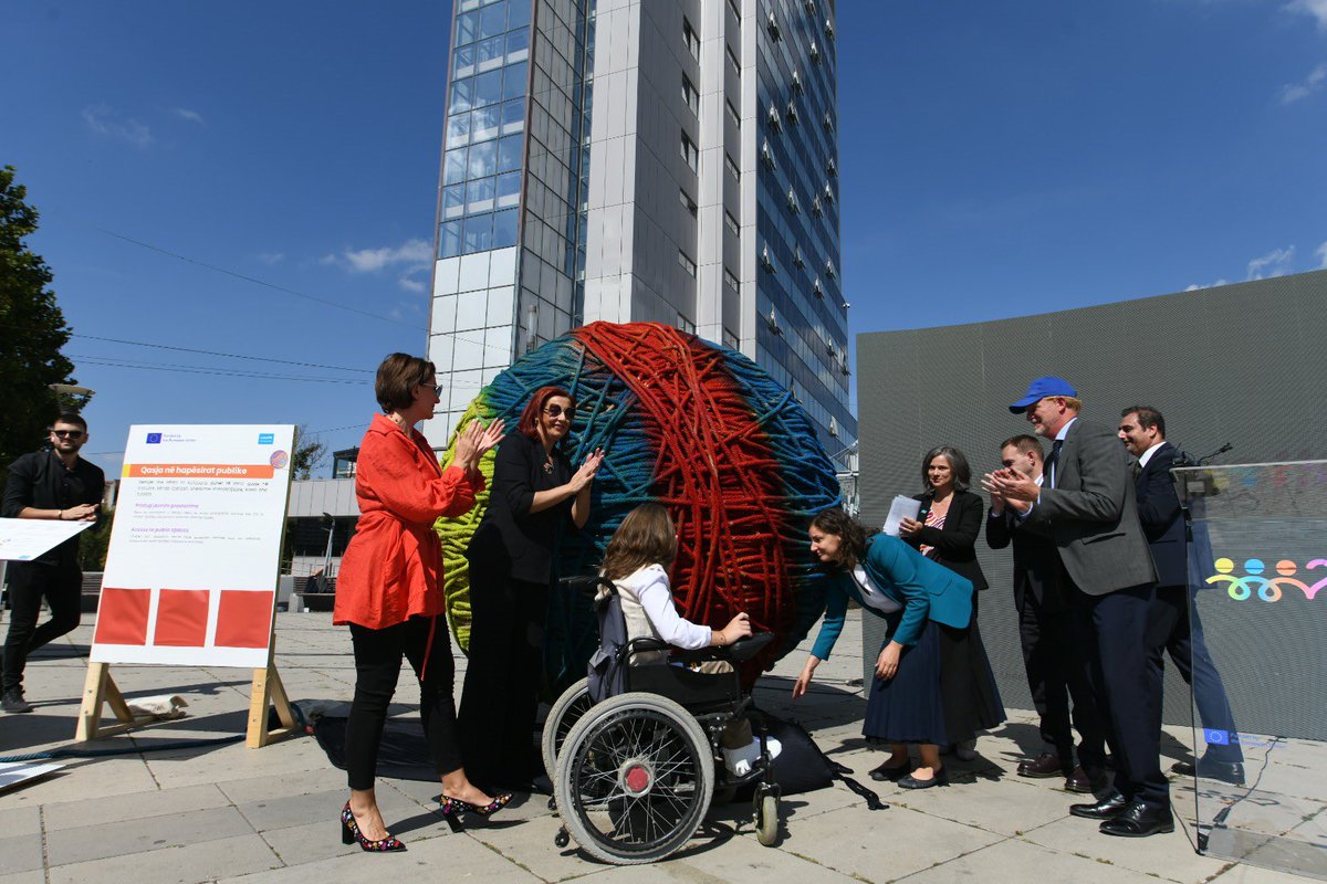 Artane_R's tweet photo. Esra deserves a life of opportunities, joy and fulfillment like every other child, regardless of ability and circumstances.
Untying the knot of challenges she & other children with disabilities face takes effort by all of us, in every capacity.
#UntietheKnot #AllInInclusion https://t.co/NrjngmmazR