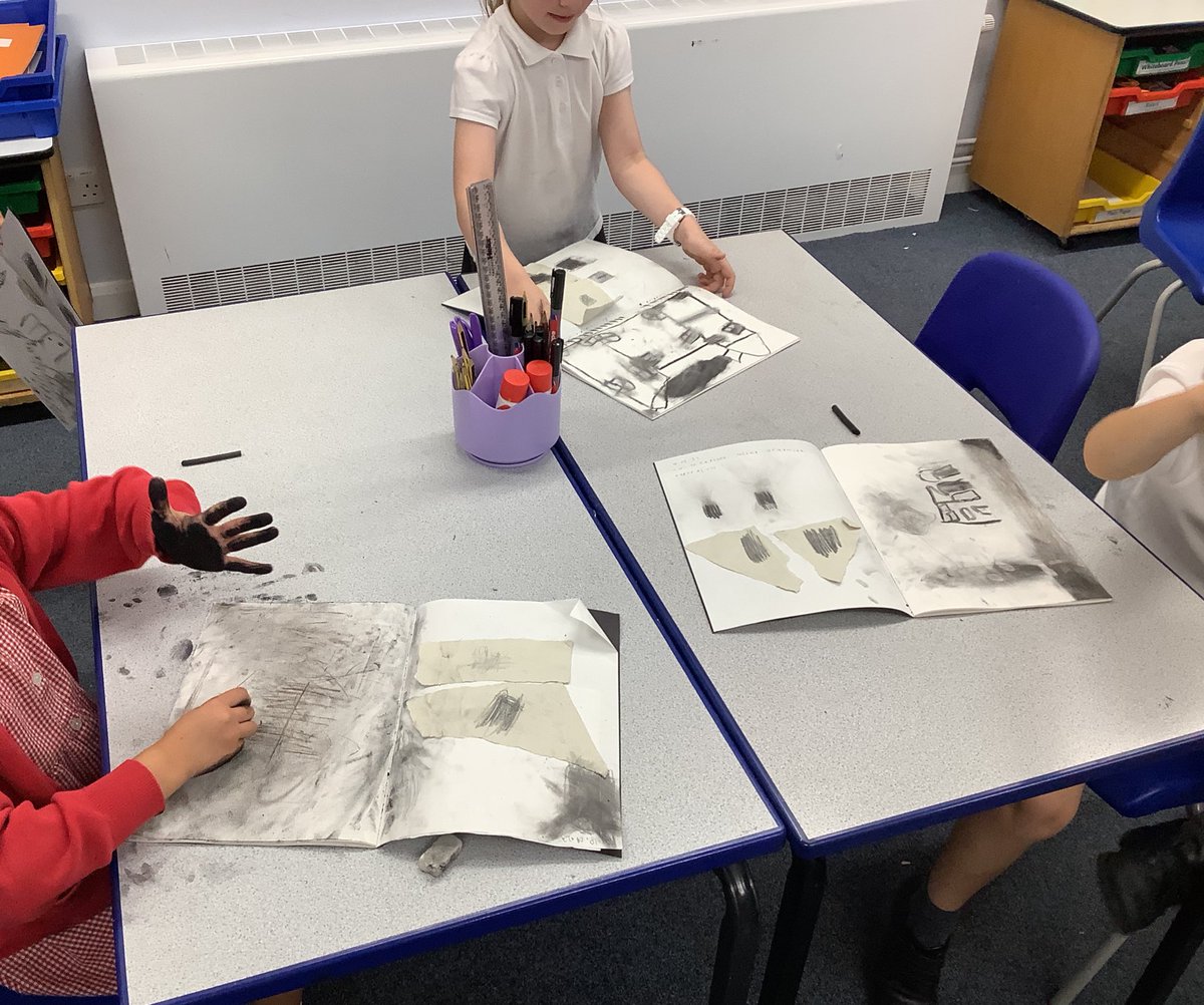 Barfordstpeters's tweet photo. We’ve been getting messy with charcoal in our art lessons in year 2. We have been using this medium to try and recreate Turner’s beautiful painting of London in Flames. The charcoal helps us to create a smoky effect. #bspArt https://t.co/YSBbMVKYX5