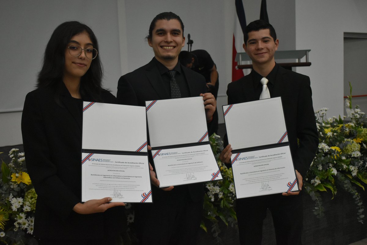 Universidad Internacional de las Américas tweet media