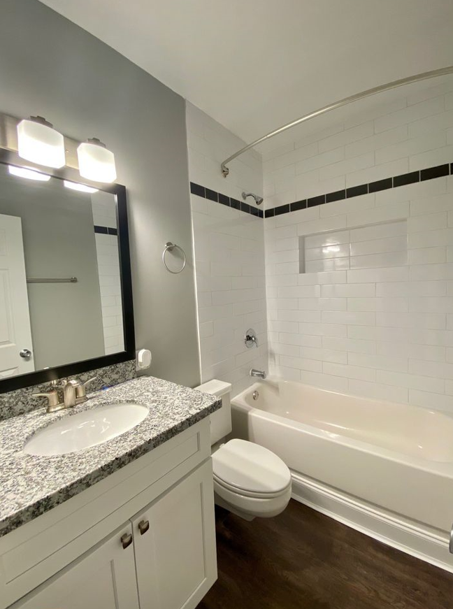 ClearLakePlace's tweet photo. 205S A Floor Plan
Great set up for a Chef's Kitchen!!
https://t.co/9andqQGguT
#movetohouston, #movetotexas, #clearlaketx, #midrisebuilding, #locationlocationlocation, #apartmentsforrent, #apartmentsforlease https://t.co/PVcTFmrK0H