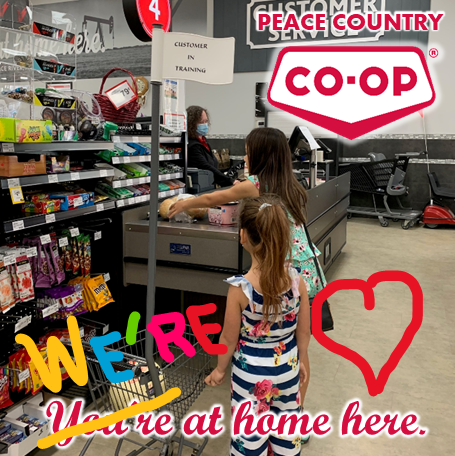 😊 Shoppers of all ages are AT HOME HERE!
👧👦 Ask about our CO-OP KIDS CLUB… 🍪 and don’t forget to grab your FREE BAKERY COOKIE