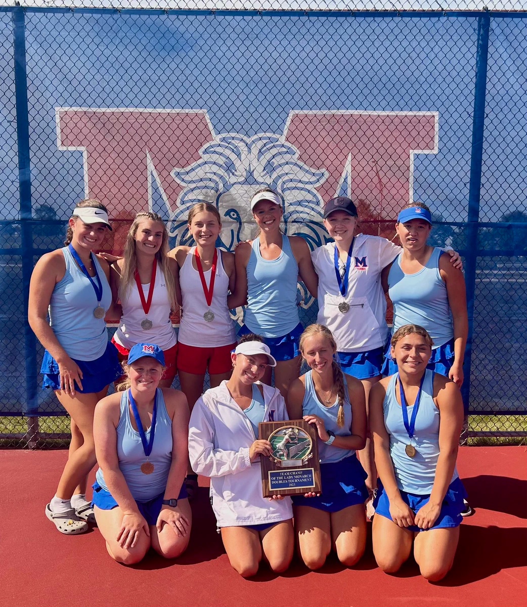 MarysvilleEVSD's tweet photo. 🎾 We LOVED seeing our Lady Monarchs in action at the Doubles Invite! Their hard work and determination paid off because they took the Doubles Invite title. 🏆 Great job, Monarchs! #PTBM #MEVSD https://t.co/IOrkrOwagJ
