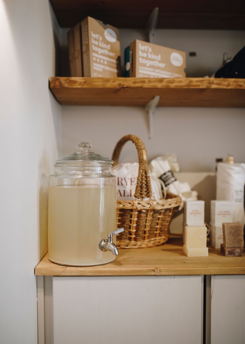 WasteLessShop's tweet photo. Come see us today from 10-6pm &amp; stock up on all your #wastefree laundry products that are running low! 

We have reusable dryer balls, stain remover bars, laundry detergent sheets, oxygen brightener to make your clothes feel fresh &amp; our famous laundry detergent bar that can last https://t.co/Bg0lVl1CF2