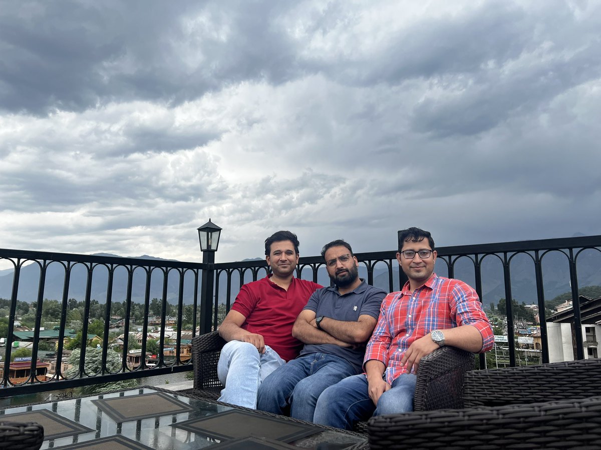 dr_naikoo's tweet photo. @Samaanlateef @DrIqbalSaleemM1 @arshadkema Here he is with us enjoining some eternal movements of live. The memories will remain etched in our hearts for ever. #drdeepak https://t.co/Cq1v3r96gj