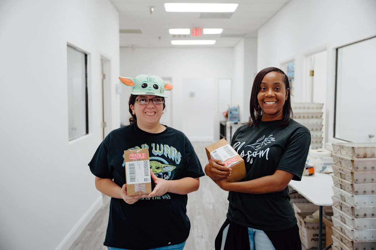 QuestInc_FL's tweet image. Quest's dedicated employees provide a strong foundation for our work and mission. Jacqueline "Jackie" Knight exemplifies this commitment through her 21 years of service with the organization.

Read more about Jackie's journey with Quest
bit.ly/46i4WWE

#QuestTeam