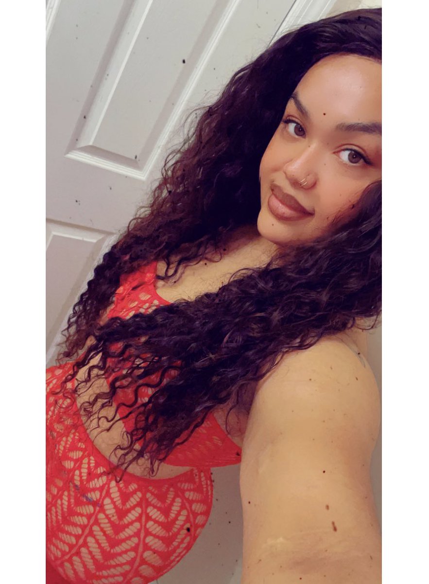 _LingLingLex's tweet photo. Touch’n you 2-piece stretch set on https://t.co/4WOl8gl27R 
Comes in Red or Black &amp;
Regular and Curvy plus size 😍
We accept #Klarna &amp; #Afterpay https://t.co/WkAfIrCW2j