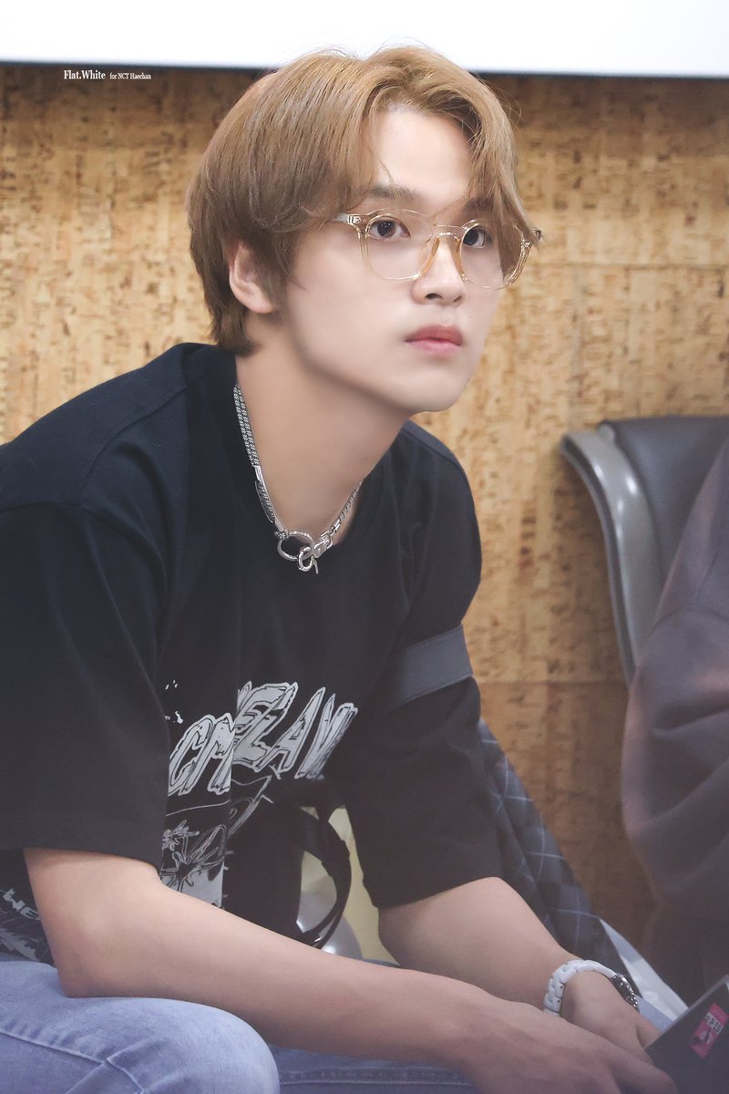 Flat.White tweet media