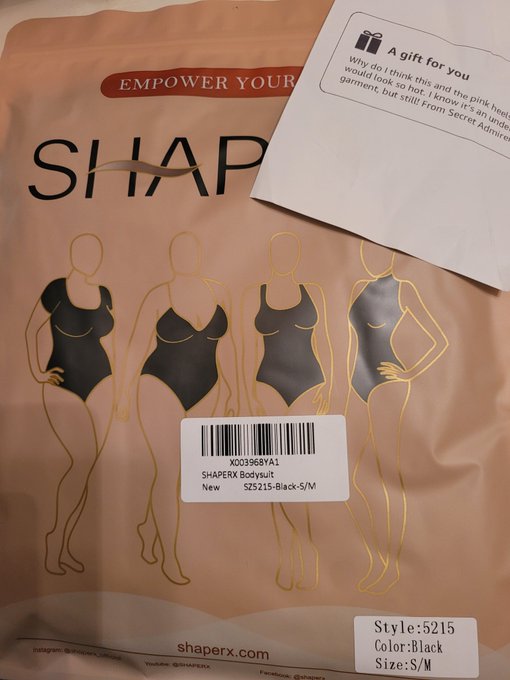 #SecretAdmirer you are the best&hearts;️   It's awesome to wake up to a gift at the door &hearts;️   Thank you so much<a href="/tag/secretadmirer"class="tags">#SecretAdmirer</a>