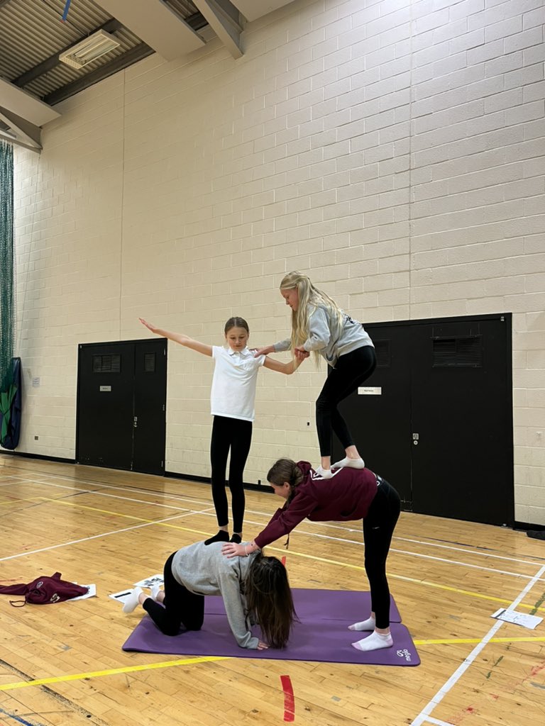 S2 School of Creative and Aesthetics smashing some group acrobatic balances today🤩 #proudtobePL