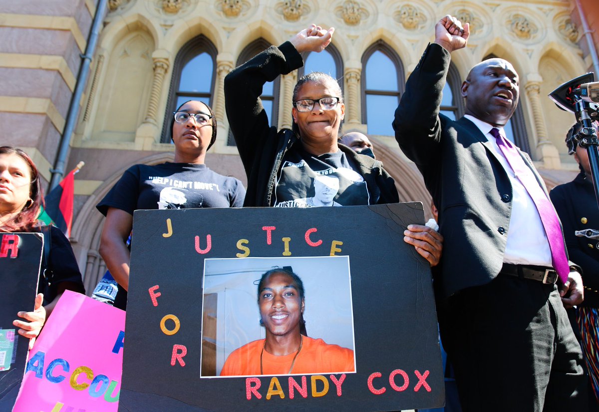 CTMirror's tweet photo. New Haven alders approve $16M Randy Cox settlement plan https://t.co/AyFkGXgi9o https://t.co/VjsJMBcoH7