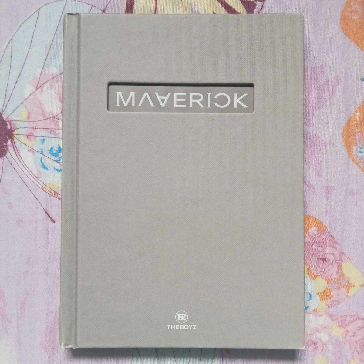 sodaconecart's tweet image. 🛒 #scnsells

wts lfb ph tbz

THEBOYZ Maverick unsealed album storybook ver + cloud pochacco pc holder

₱185 + pf + lsf

- cd only
- corners have somes small dents and discoloration
- onhand
- PAYO / 3 day Dop
- ❌ sensitive buyers

MOP: G-CASH
MOD: GGX

📍Cavite 🇵🇭

‼️dm/reply