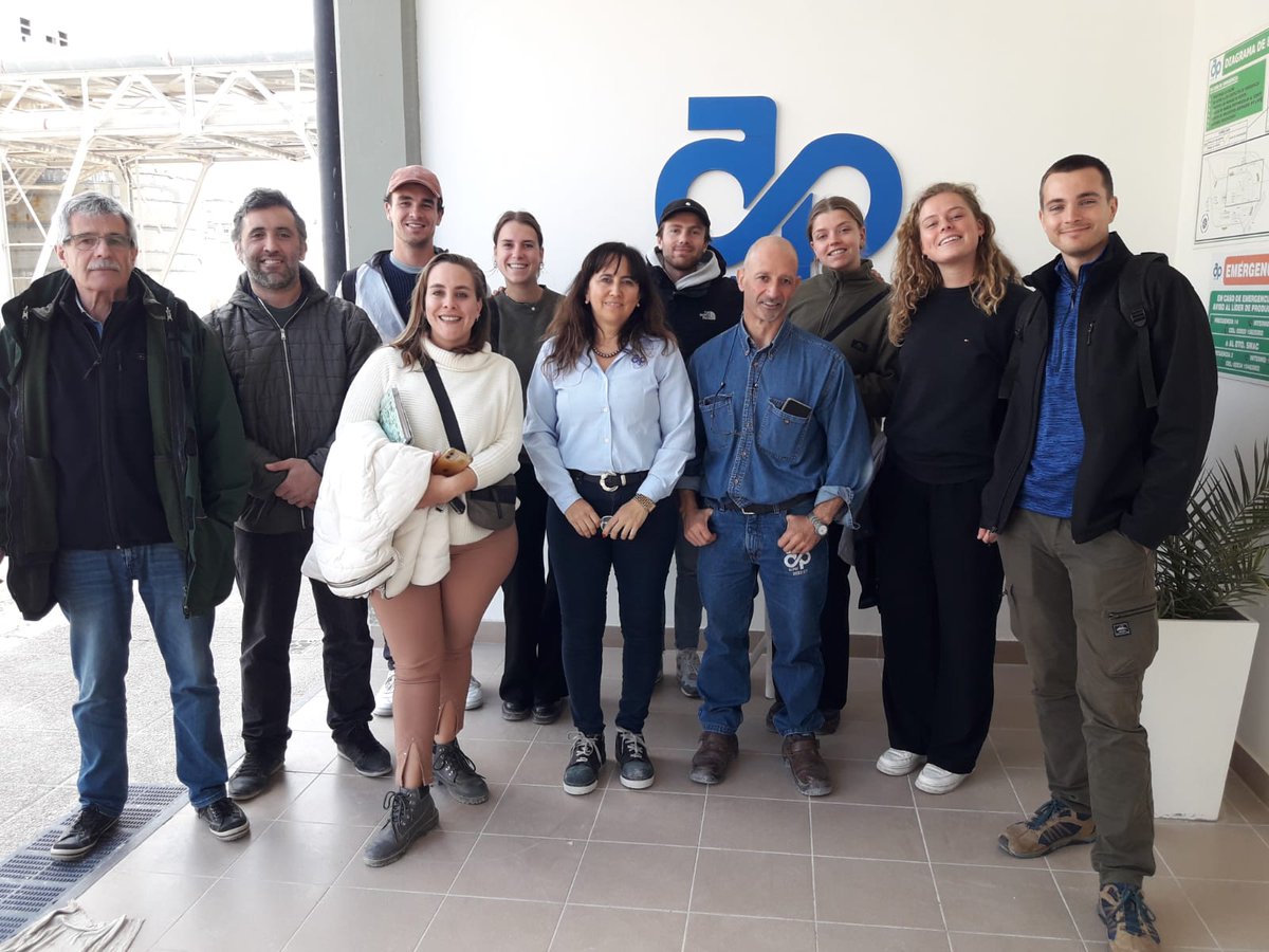 CorredorBiocRN's tweet photo. Ingenieros holandeses relevaron  las zonas  para el desarrollo del Polo Logístico Pesquero y Náutico Deportivo en #SanAntonioOeste https://t.co/Vg9OvBESTy https://t.co/0EEgWeRsOk
