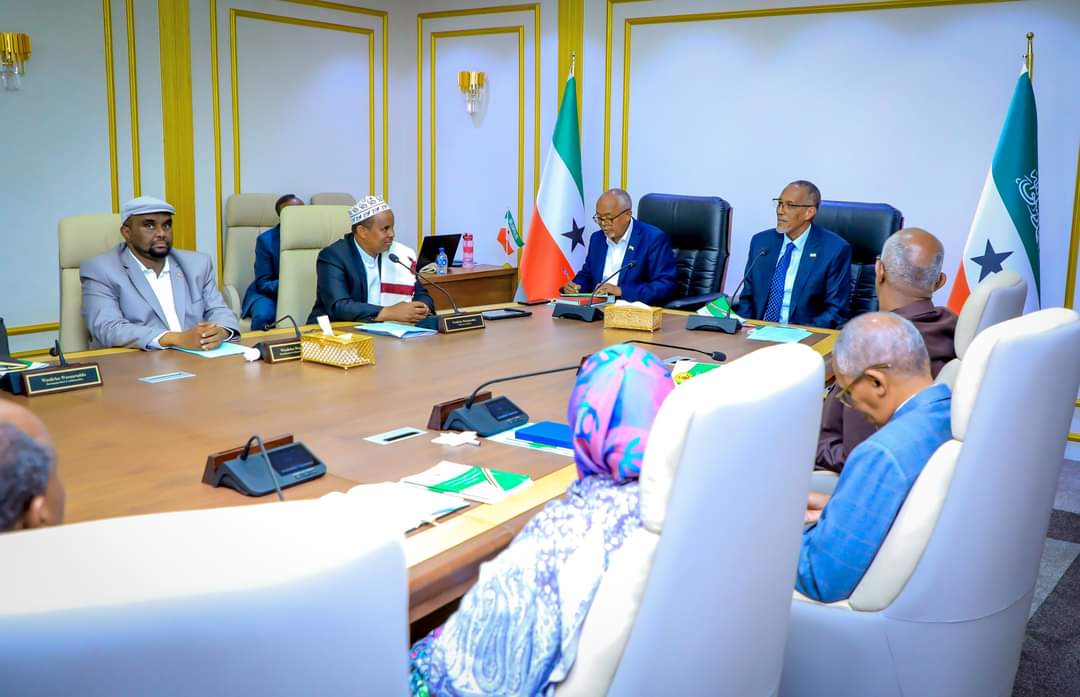 Today marks a historic day in Somaliland as the Somaliland Cabinet approves the Pension Bill and Policy for the Somaliland Civil Service for the first time in the history. We have been working tirelessly to make this happen. Congratulations to everyone involved.