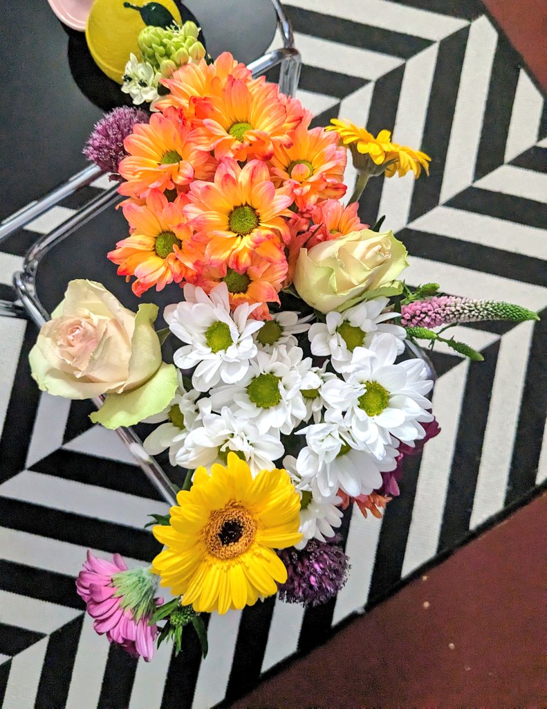 Ein paar Blümchen fürs Wohlbefinden 🥰