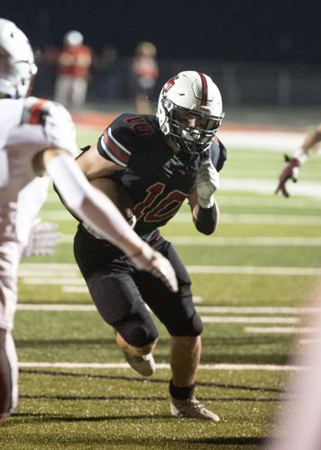 TelegraphHerald's tweet photo. Telegraph Herald Athlete of the Week: Glausser powers way to Western Dubuque record

https://t.co/kAJ4KK3Csm https://t.co/Ab2odVTJ5f