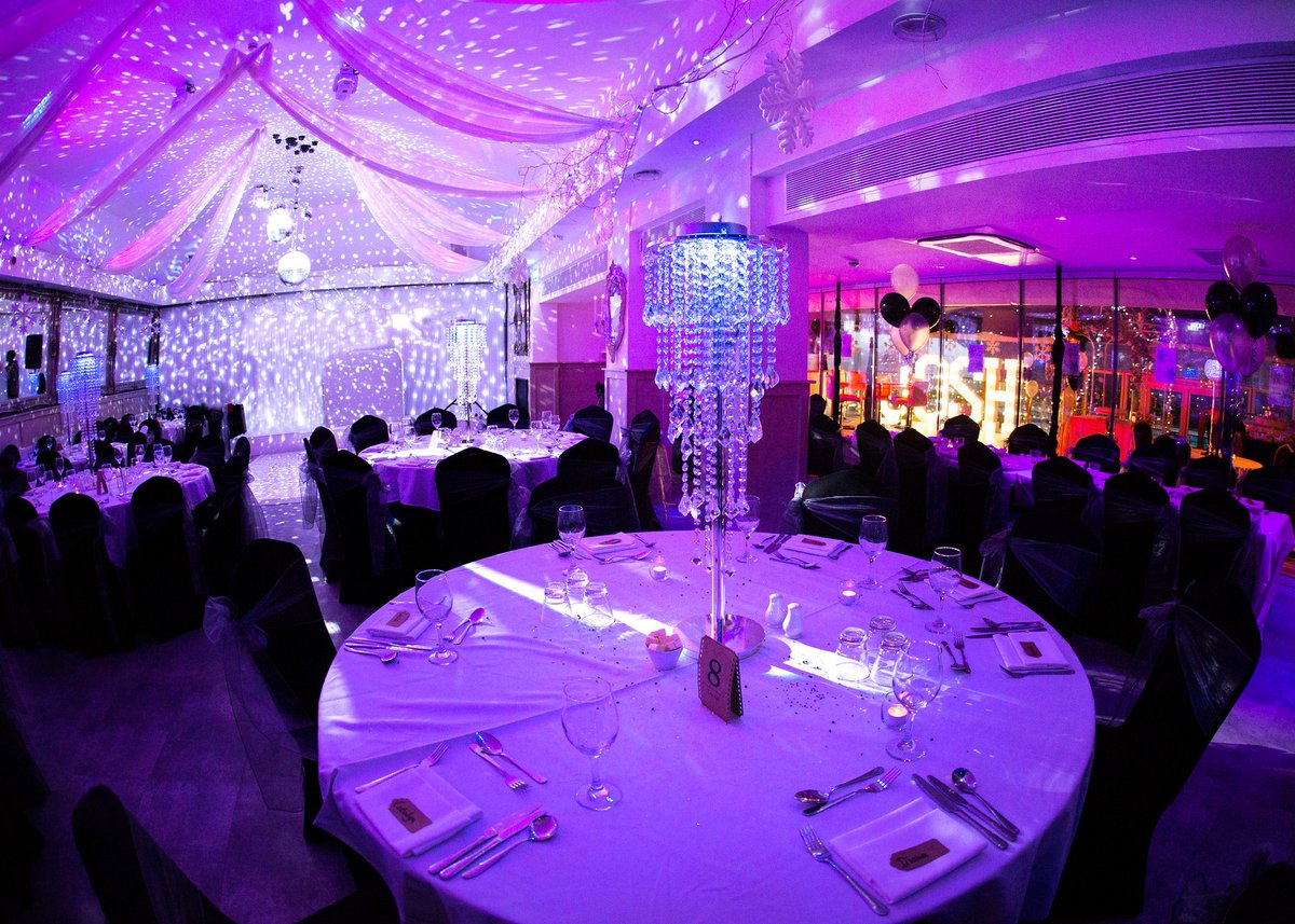 barmitzvahuk's tweet photo. Are you looking for the perfect Barmitzvah or Batmitzvah venue in Essex?  @kingsoakhotel is definitely for you...... #venue #jewish #event #events #essex #eventspace https://t.co/4XrzhvfolA https://t.co/GSECeoEYal