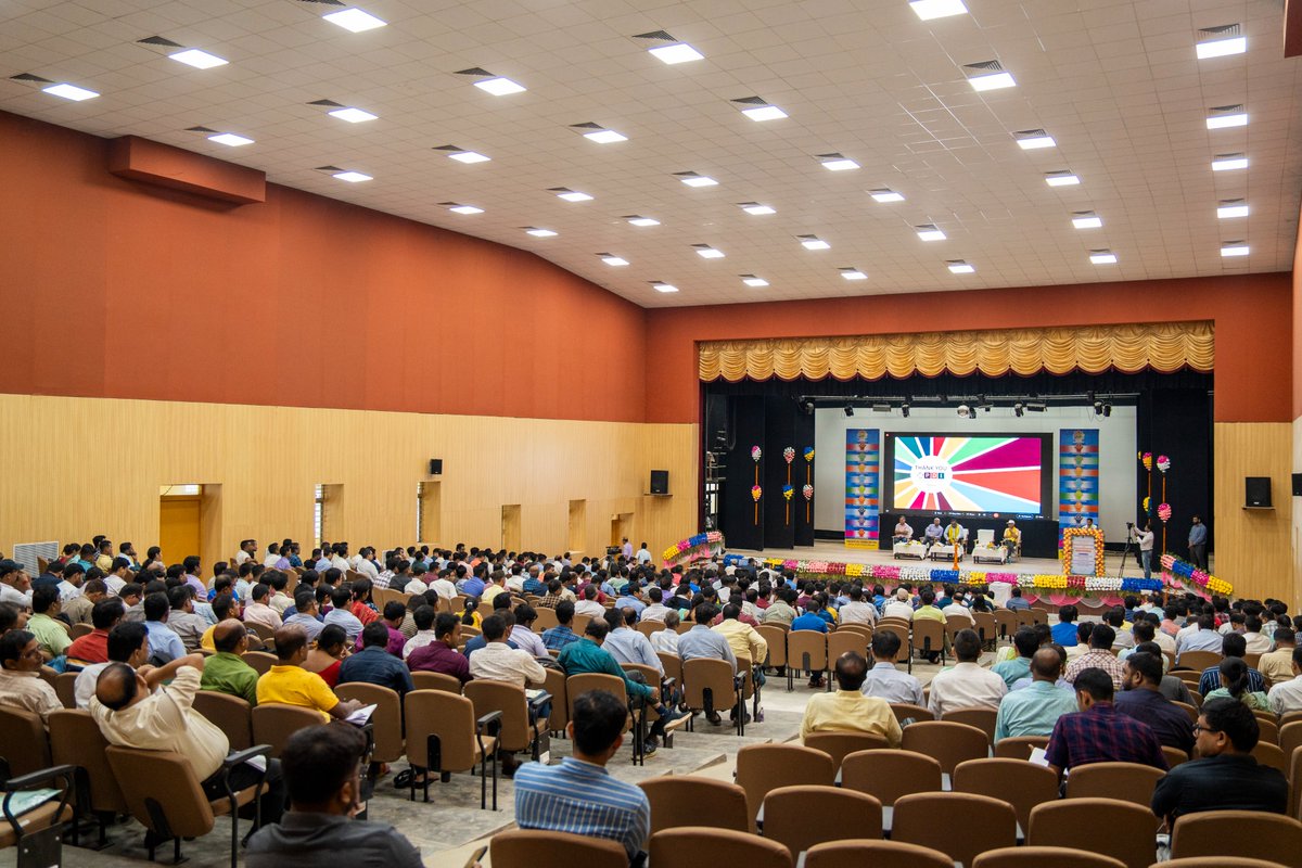 TripuraPanch's tweet image. An Interactive session with all BDOs, PRDOs, POs, PEOs and all other field functionaries.