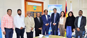 AmbassadorEli's tweet photo. Inspiring and productive meeting held with the @MRIC_2019 in Mauritius. There is more room for cooperation in the innovation space for both countries. Thank you Prof Bahorun and Dr Sukon for hosting us. 🇮🇱  🇲🇺 https://t.co/IRyS8N7B4Z