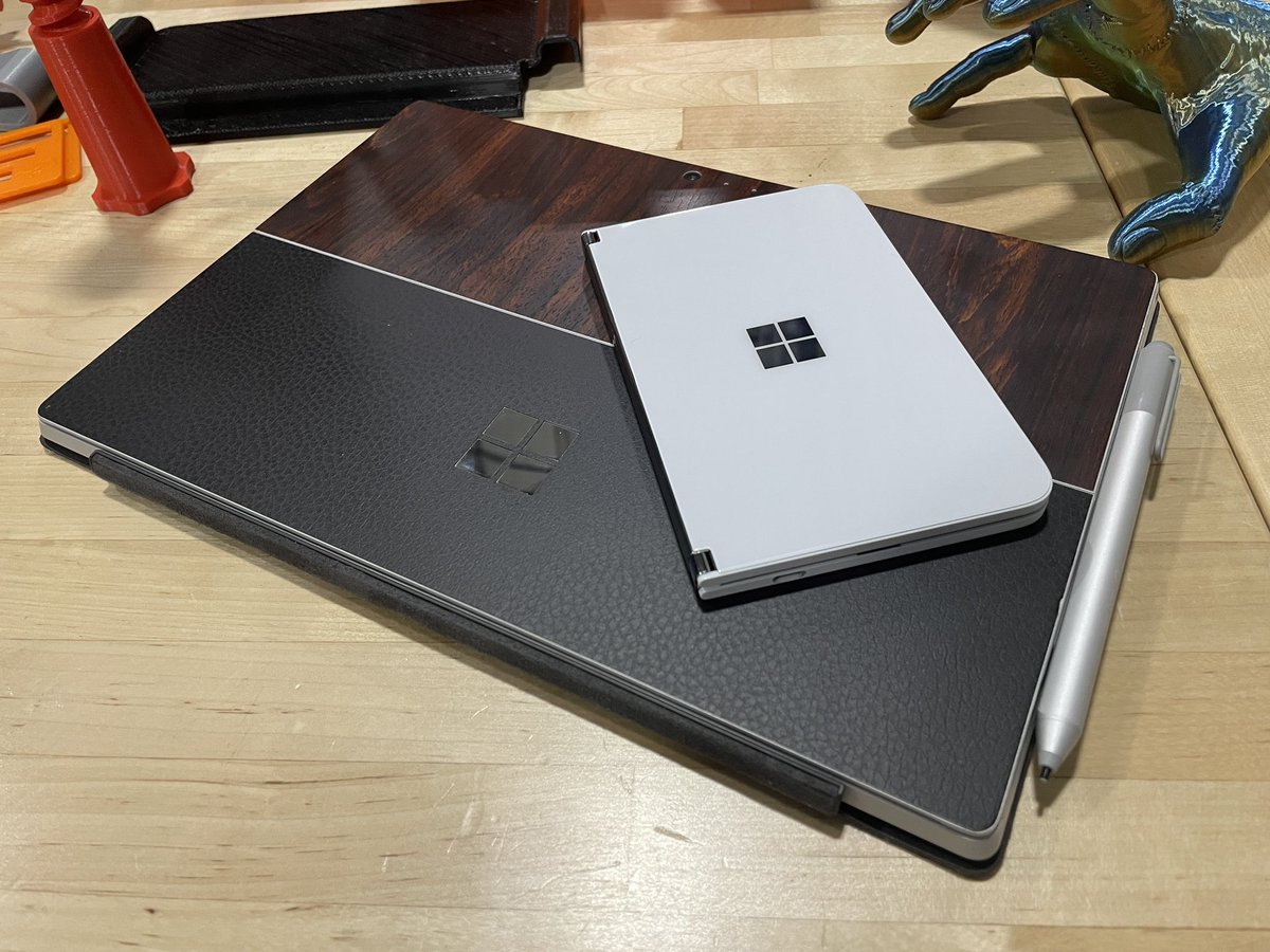 alionlikemane's tweet photo. I’ll be watching the future of @Surface unfold today on my Surface Pro, and commenting from my Surface Duo. Slightly terrified at how this’ll go without Panos Panay, but we shall see.
#Microsoft #Surface #MicrosoftEvent #SurfaceEvent https://t.co/8NbN8gr1TD