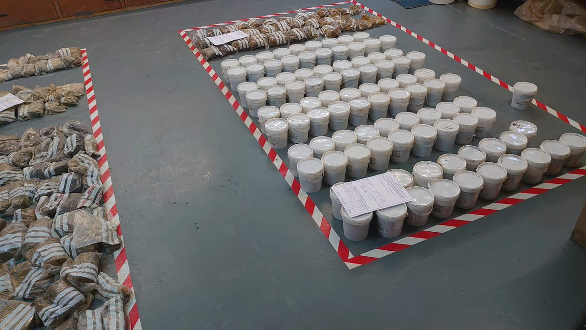 ListersGeo's tweet image. Expedited #ClassificationTesting - our in-house Laboratory helped a client who required a very rapid turnaround on #geotechnicaltesting for a large infrastructure project. It was turned around in 3 days.
For more info contact markthornton@listersgeotechnics.co.uk