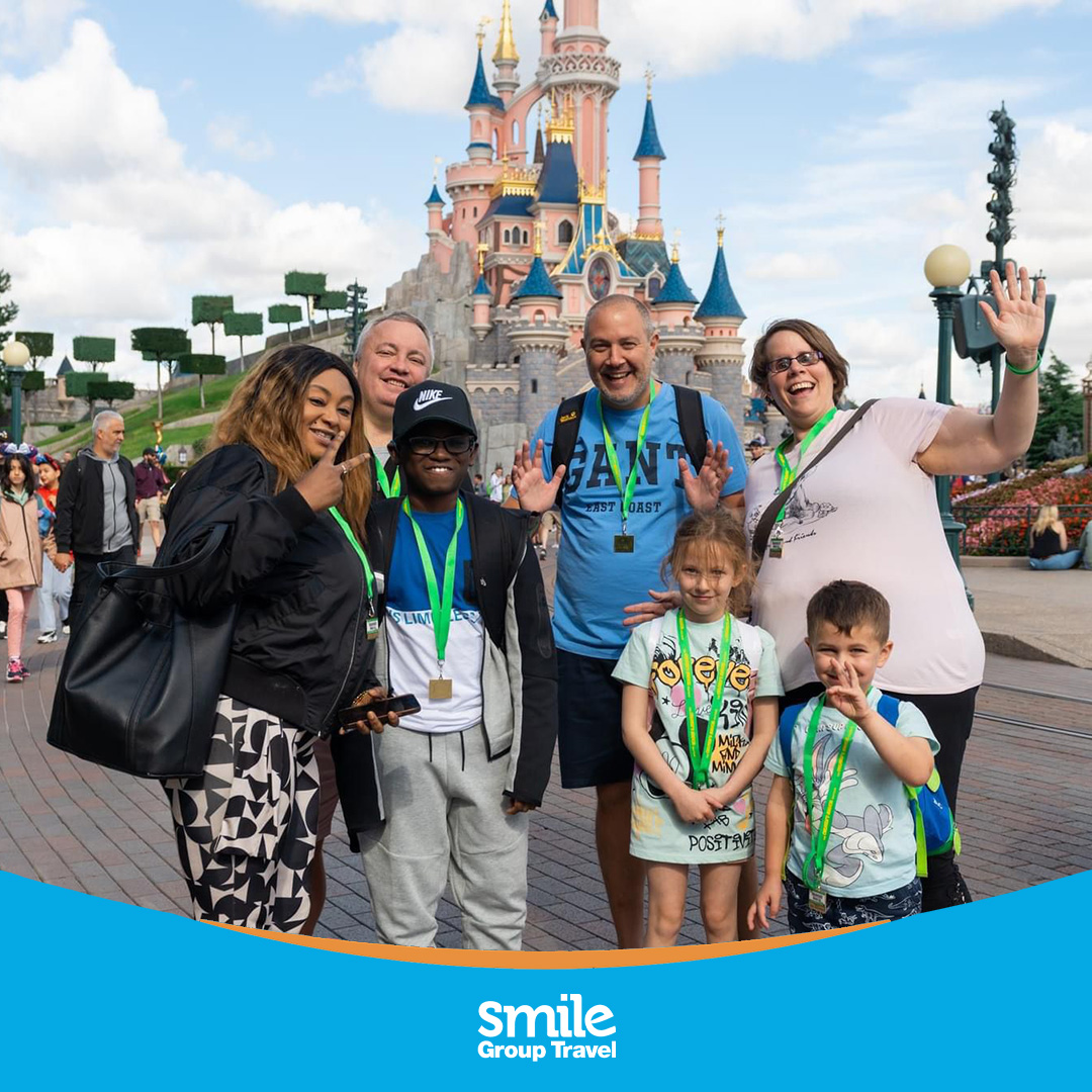 🪄🏰 Join us in supporting the Black
Cab drivers running the Magical Taxi Tour for children
with life suffering illnesses to Disneyland Paris.

♥️ To help us spread our magic and donate to the
CHCD Charity Trust visit tinyurl.com/nhfzeyu4
