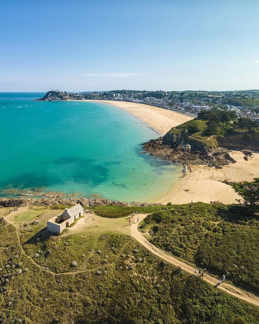 LaBelleBretagne's tweet photo. || Pléneuf-Val-André ||

| Magnifique photo de : @ thibaultporiel |

|| Aimez - Commentez si vous aimez cette photo ||

#labellebretagne #bretagne https://t.co/WqHHwanDvq