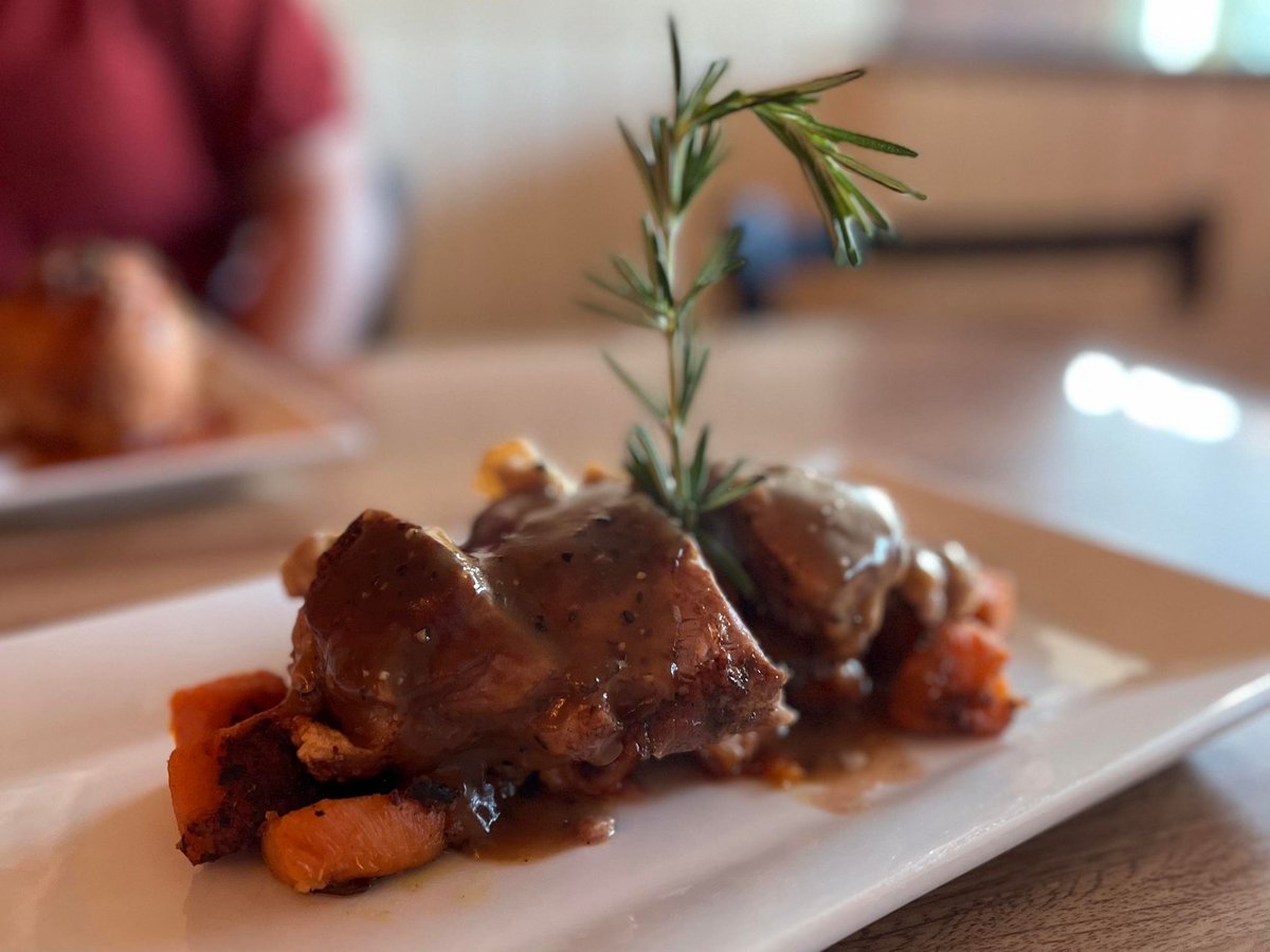 HbgRestWeek's tweet image. .@Dodgecitysteak had prepared a deliciously impressive dinner last night with their special #HarrisburgRestaurantWeek menu! Pictured:
▪️ Stuffed Pork Ribeye
▪️ Wild Boar Arancini
▪️ Lobster Ravioli
▪️ Dessert! Fried Butterfinger Cheesecake, and S'mores Bread Pudding Sundae