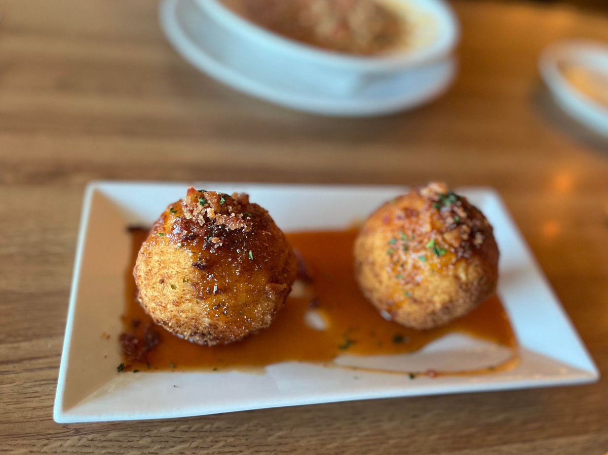 HbgRestWeek's tweet image. .@Dodgecitysteak had prepared a deliciously impressive dinner last night with their special #HarrisburgRestaurantWeek menu! Pictured:
▪️ Stuffed Pork Ribeye
▪️ Wild Boar Arancini
▪️ Lobster Ravioli
▪️ Dessert! Fried Butterfinger Cheesecake, and S'mores Bread Pudding Sundae