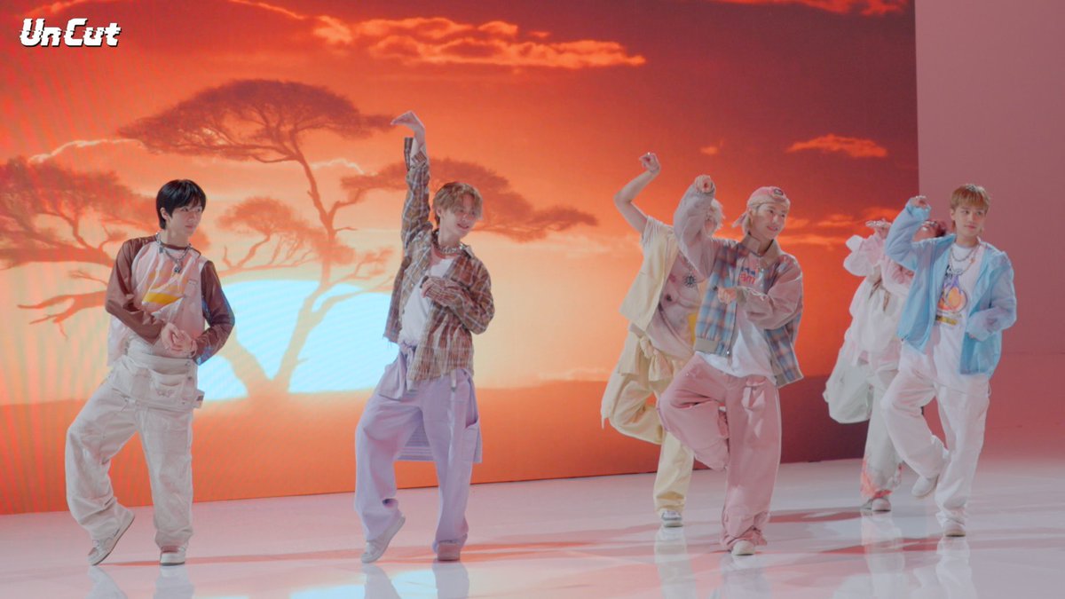 [Un Cut] Take #4 | ‘PADO, Kangaroo, The BAT, Alley Oop’ Archiving Video Behind the Scene
 
youtu.be/Zb6lf9Ot5ic
 
#NCT #NCTU
#PADO #Kangaroo #TheBAT #AlleyOop
#GoldenAge #NCT_GoldenAge
#NCT127 #NCTDREAM
#WayV #NCT_DOJAEJUNG
#Uncut #MV #Behind