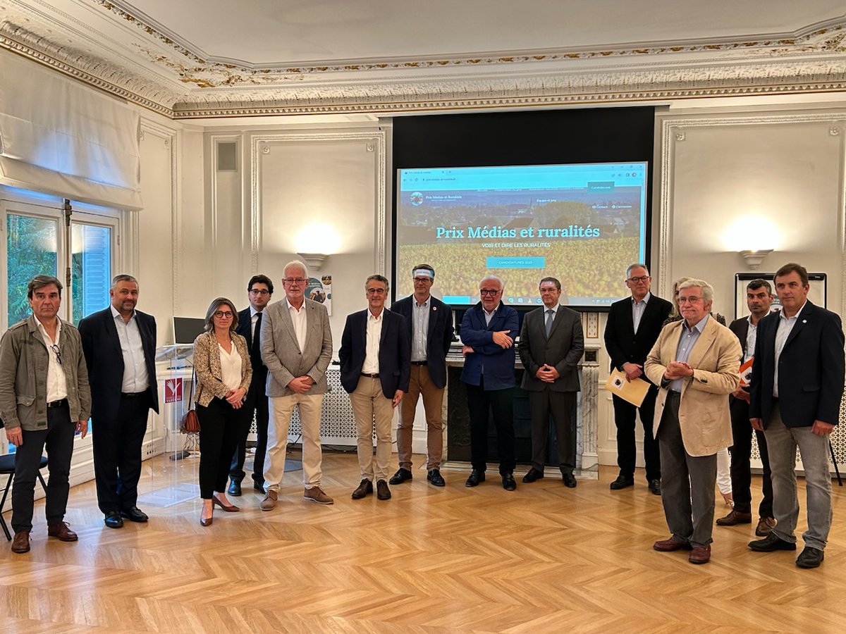 La semaine dernière, <a href="/BernardDelcros/">Bernard DELCROS</a>, le président du P.R.F., lançait officiellement le Prix médias et ruralités.

✅Objectif : récompenser les sujets de journalistes professionnels traitant des ruralités.  

💻Toutes les informations sur notre site : prix-medias-et-ruralites.fr