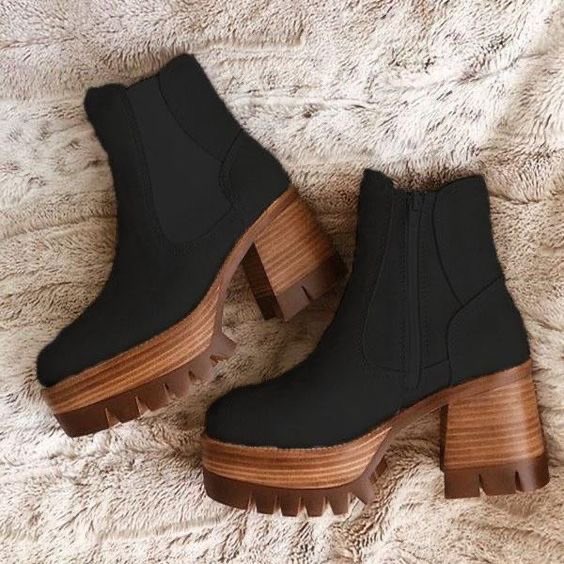 delareborn's tweet photo. pick your next autumn outfit. 🍁🫖🧡

(here is mine) https://t.co/Qrq4FBBlVW