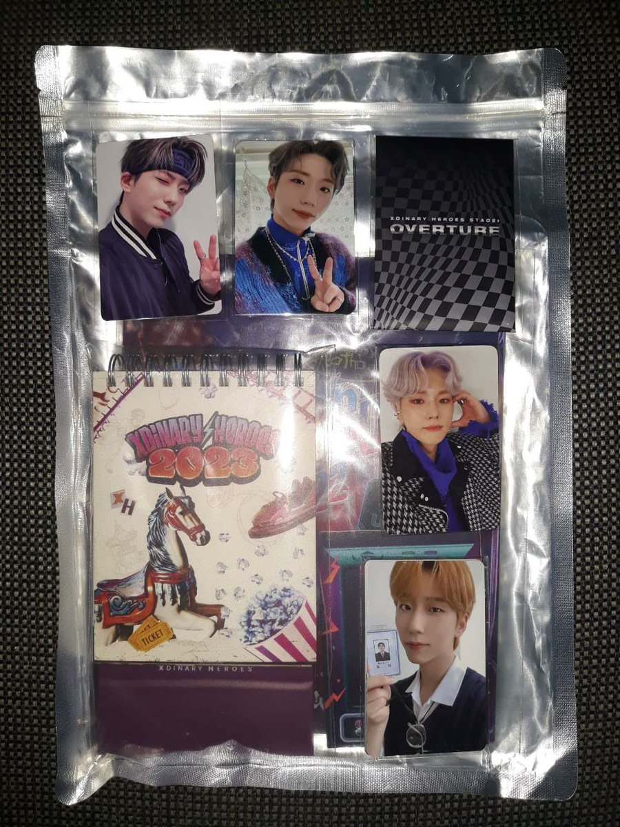 v3kilogram's tweet photo. WTS Xdinary Heroes Merchandise Set

Yearbook set with pc / no pc set
Photocard Overture set
Gunil Jypshop Pc
Gunil Withmuu Pc
Jungsu Hello82 Pc

#Gaon #Gunil #Jungsu #Ode #Junhan #Jooyeon #wtsxdinaryheroes #pasarxh #pasarxdinaryheroes #ตลาดนัดXdinaryHeroes https://t.co/l4GoQxxp1n