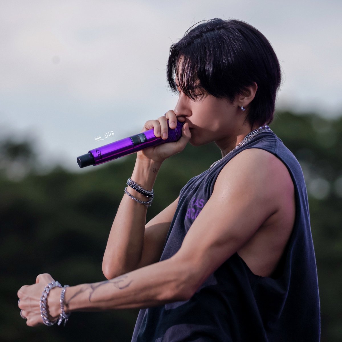 hhh_aitch's tweet photo. 230903 ์ฐฝ๊ท ์์ด์ ๋ฆฌ์คํํจ์คํฐ๋ฒ
๋งจ๋ ์ด๋ ๊ฒ ์ฌ์ง ํฌ๋กญํด๋ณด๊ณ
์ ๋ ๊ฒ ํฌ๋กญํด๋ณด๊ณ ์๋ฆฌ์กฐ๋ฆฌ ํด๋ณด๋ค๊ฐ
๊ทธ๋ฅ ๋ค์ฌ๋ฆฌ๊ธฐ๐ซ
#์ฐฝ๊ท #์์ด์ #IM #CHANGKYUN
#๋ชฌ์คํ์์ค #MONSTAX #MONSTA_X
#resffectfestival #resffectfestival2023 https://t.co/vpvRLpI222
