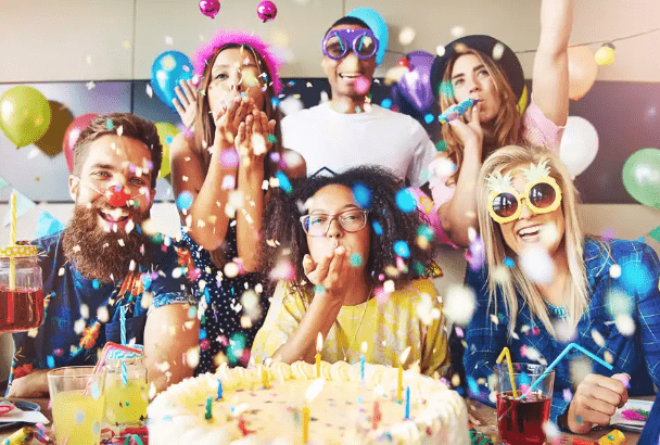MyTopBucketList's tweet photo. Things to do on your birthday with friends  #bucketlist #travel #inspiration #community #destinations #traveltips #motivation #advice #life #mytopbucketlist Read More At https://t.co/RgxuSROPBg #BucketListIdeas https://t.co/iV5vz0mrO6