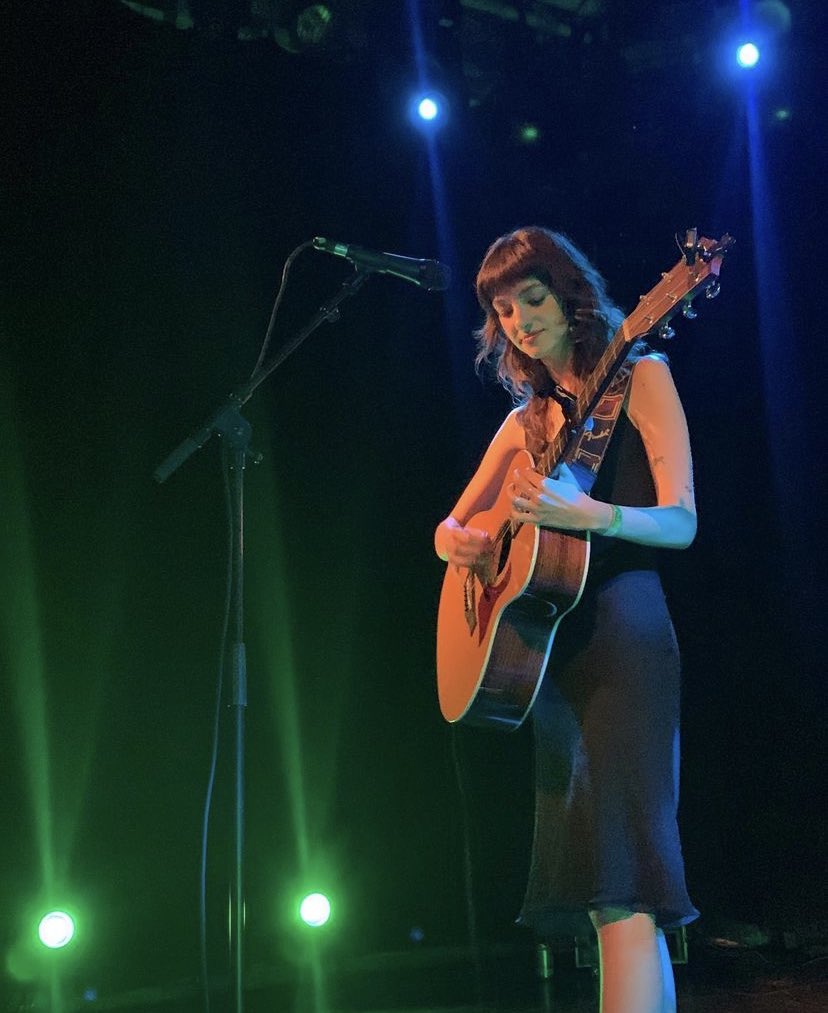 AlixPageUpdates's tweet photo. More of Alix last night!

@alixxpage @AlixPageHQ https://t.co/wn2gE6r2MZ