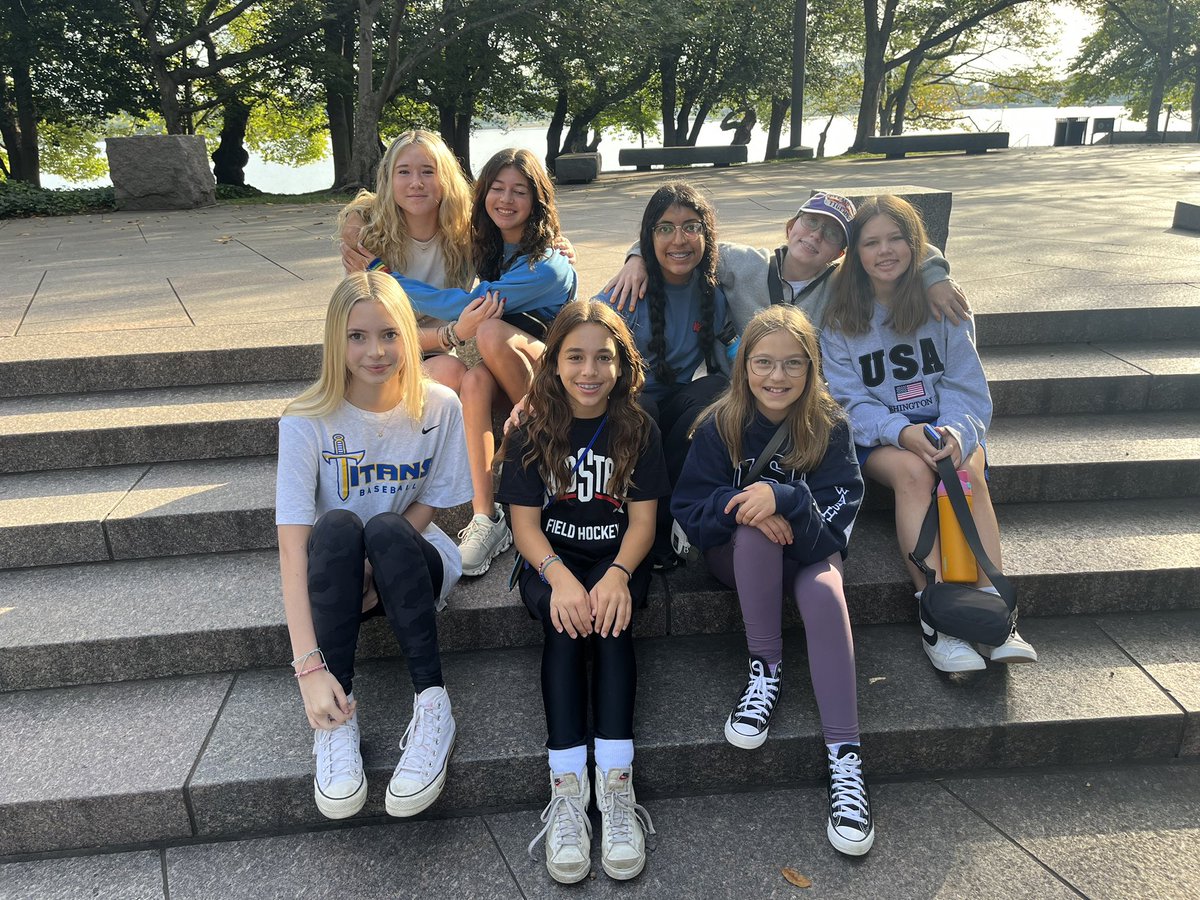 HB8DCTRIP's tweet photo. We’re having a great morning exploring the Franklin D. Roosevelt Memorial. We are so thankful for beautiful weather on this first day of autumn! 💛 https://t.co/rPCvOqL1ql
